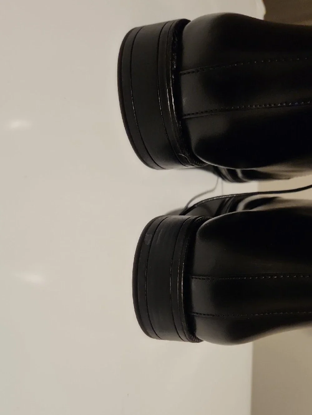Deerstag Waterproof Black Leather Chukka Boots